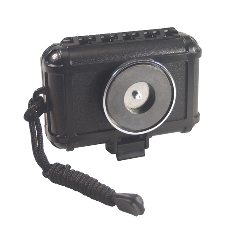 E1050 Magnetic Case Back View Showing the Magnet