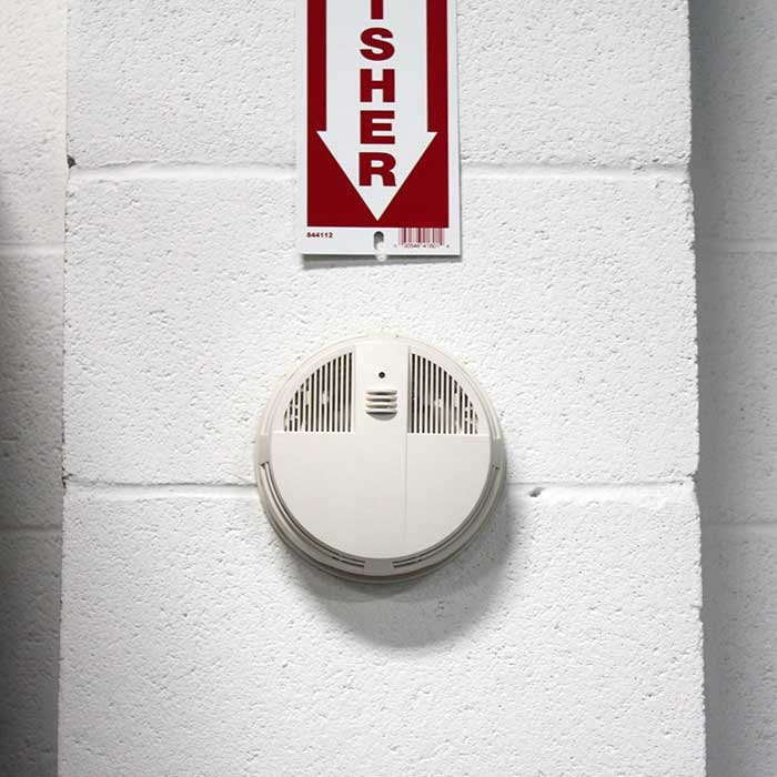 SGSDBV Smoke Detector Camera Mounted On A Wall