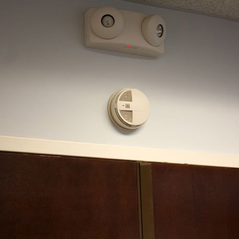 SGSDSV Smoke Detector Camera Mounted On A Wall