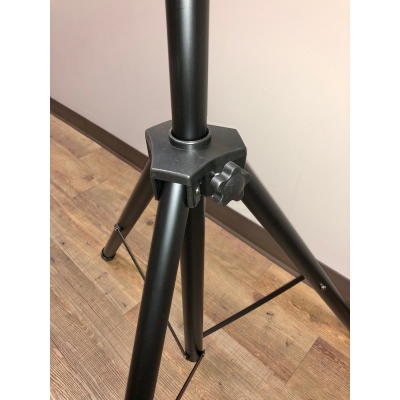 TMT2 Adjustable Tripod Stand